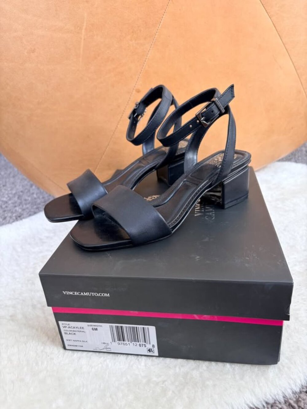 NWT Vince Camuto Acaylee Sandal, Black Leather, Size 6